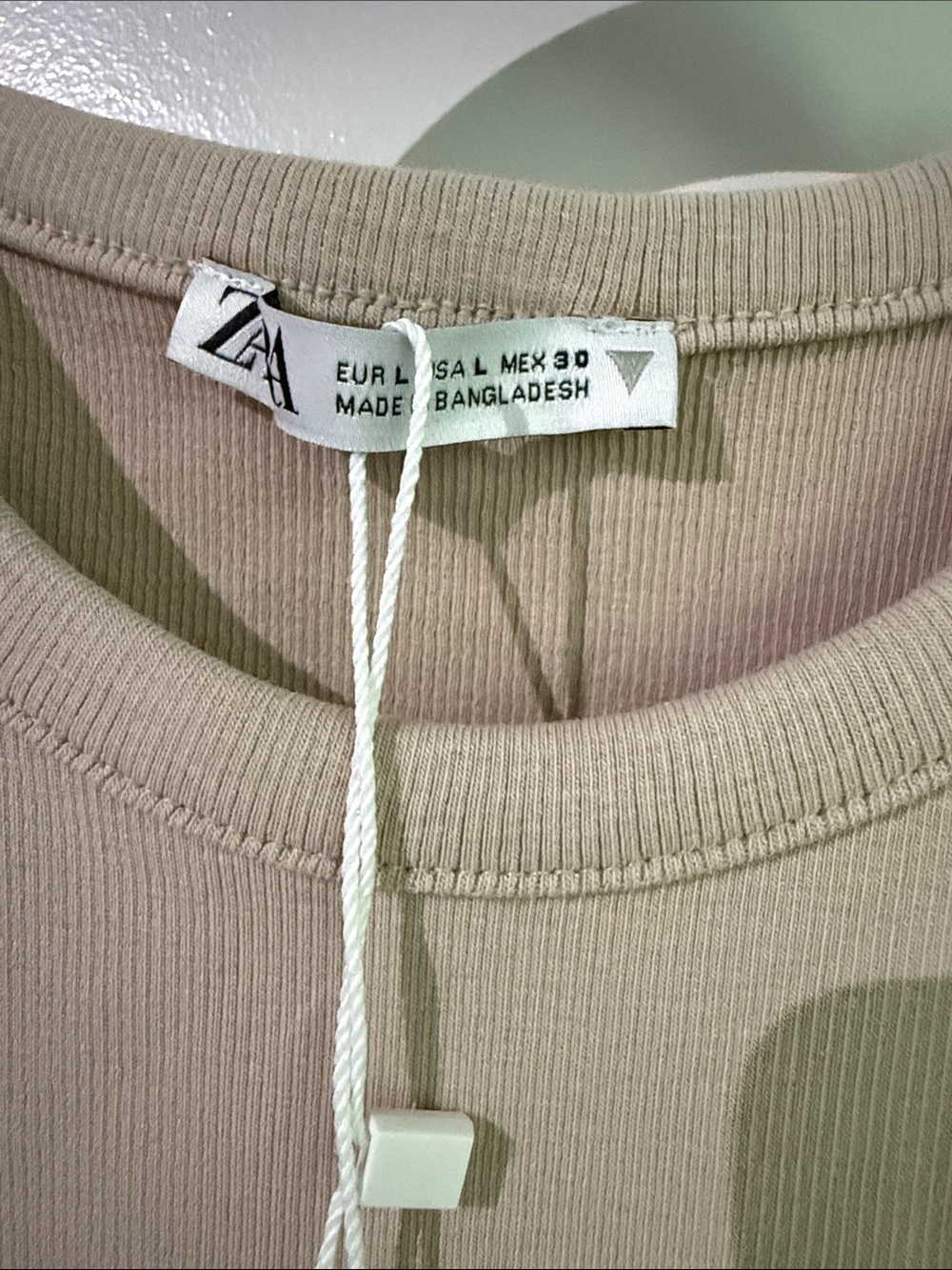 Zara Beige Ribbed Racerback Tank Top - Picture 2 of 5